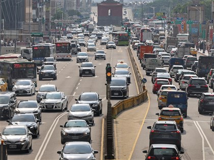 早安世界》國發會：今年經濟成長率有機會保2 續強化公建執行穩經濟