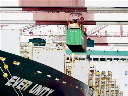 主計總處下修第2季經濟成長率為1.45% 全年經濟難保2	